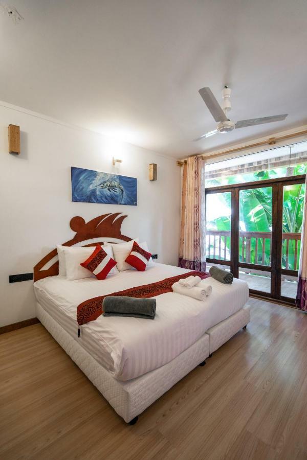 Rasdhoo Stay 中国酒店 中国餐厅 Vx Gsundindi Exteriör bild